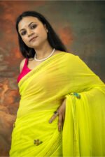 Pushpavalli Heavy Bullion Embroidery Flower Creeper Mul Cotton  Saree - Image 2