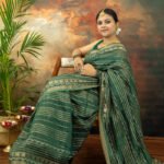 Shaadi Season Glam Diamond Striped Saree