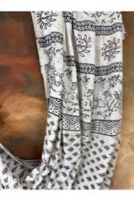 Pure Cotton Dabu Print Handblocked Saree - Image 5